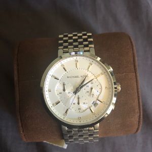 Michael Kors Watch - new never worn